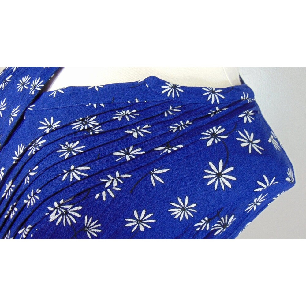 Market & Spruce Blue Floral V-Neck Blouse top Women's 1x Roll Tab Flowy Ditsy - Picture 5 of 9